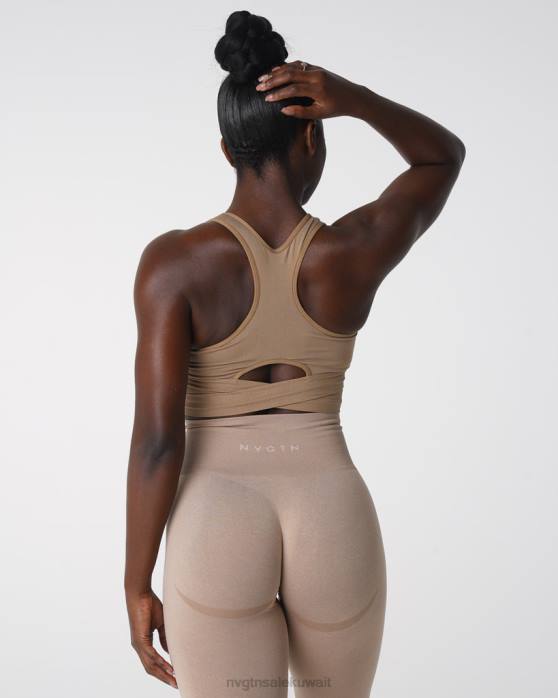 اللون مناسب